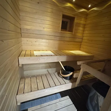 Lapland With Private Sauna, Wifi And Parking Next To The Railway Station Lejlighed